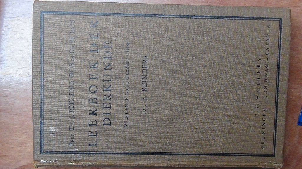 Leerboek der Dierkunde 1932, Ophalen of Verzenden, Dr. J. Ritrzema Bos / dr. H.Bos