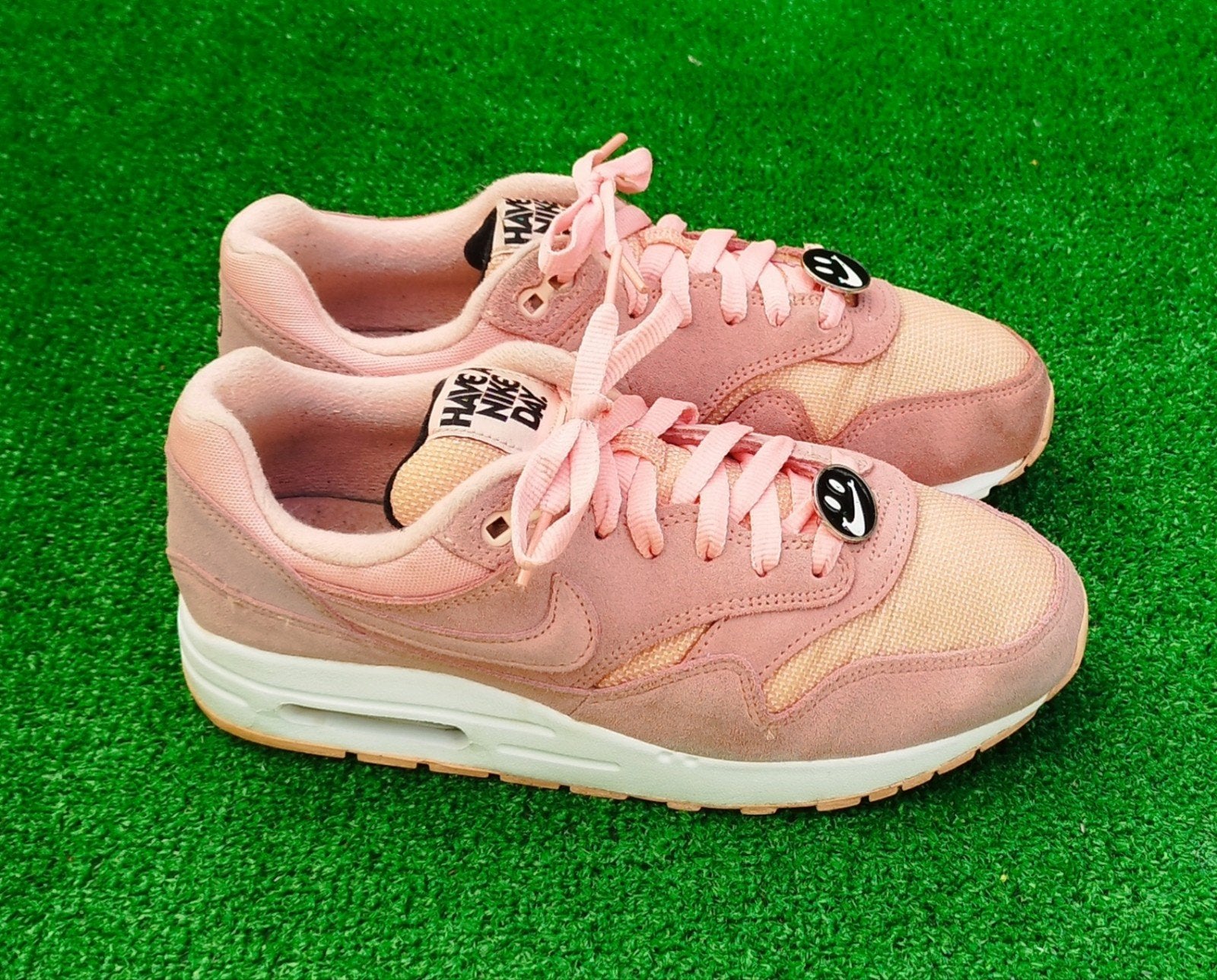 Nike Air Max 1 Have a Nike Day Roze Sneakers Maat 38.5, Ophalen of Verzenden, Nike, Nike, Roze
