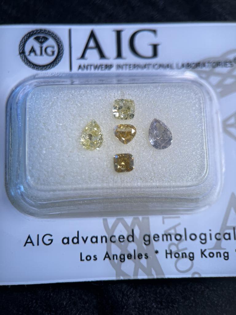 5 excellent cut diamanten 1,00 ct natural fancy (99), Sieraden, Tassen en Uiterlijk, Edelstenen, Ophalen of Verzenden, Zo goed als nieuw