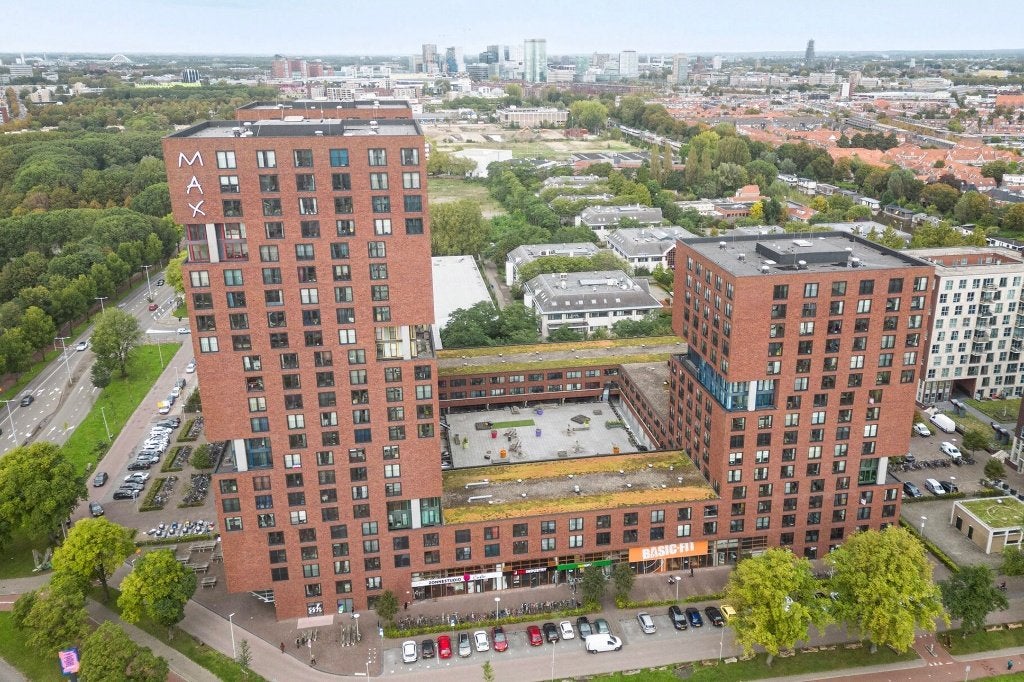 Parkeerplaats te huur aan het Europaplein in Utrecht, Utrecht