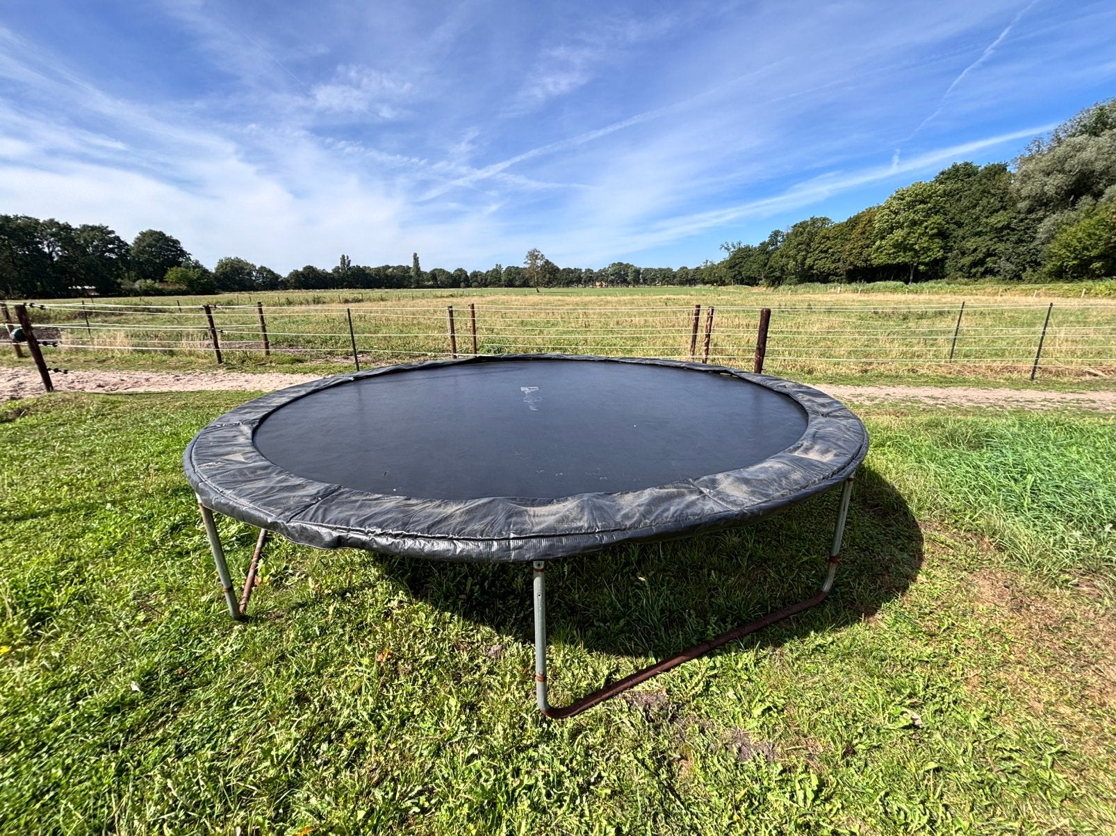 Alice’s Garden XXL trampoline Ø 4,30 m, Ophalen, Gebruikt