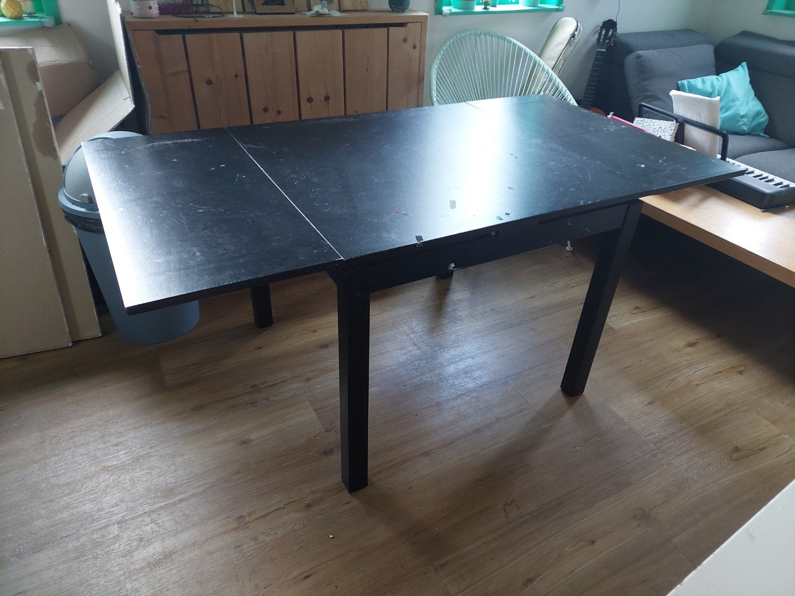 Zwarte eettafel/bureau - uitschuifbaar, Huis en Inrichting, Tafels | Eettafels, Gebruikt, 50 tot 100 cm, 50 tot 100 cm, Drie personen