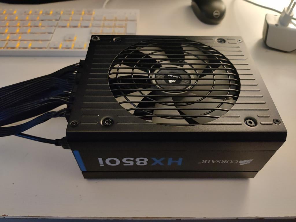 HX850i Corsair PSU (mogelijk defect?), Computers en Software, Interne voedingen, Ophalen of Verzenden