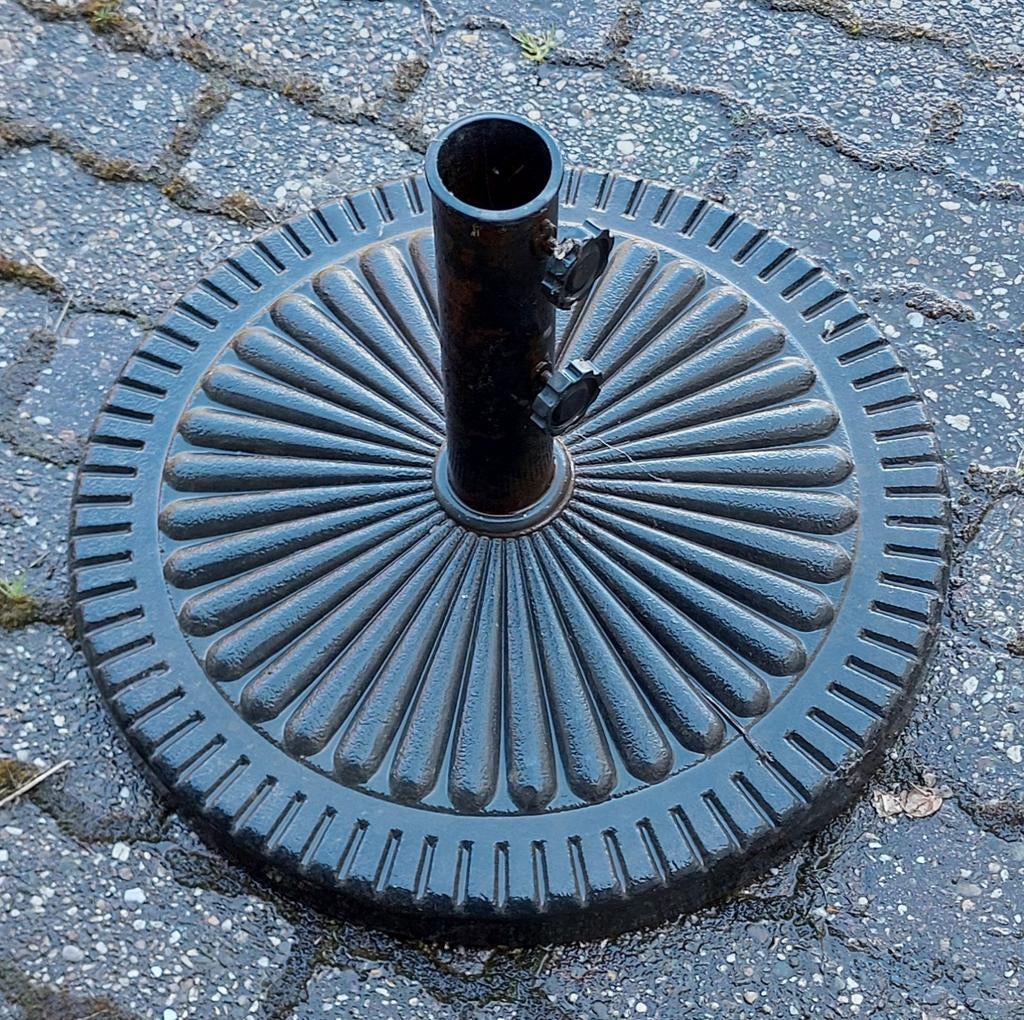 Stenen parasolvoet, zwart, Ophalen, Gebruikt, Minder dan 1 meter, Parasolvoet