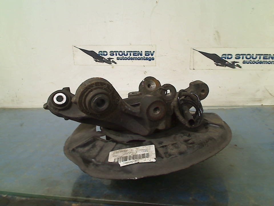 Fusee Rechts Achter BMW 3 serie (F30) 2013 0002344644, Auto-onderdelen, Gebruikt, Petuelring 130, München 80809, , Duitsland, BMW