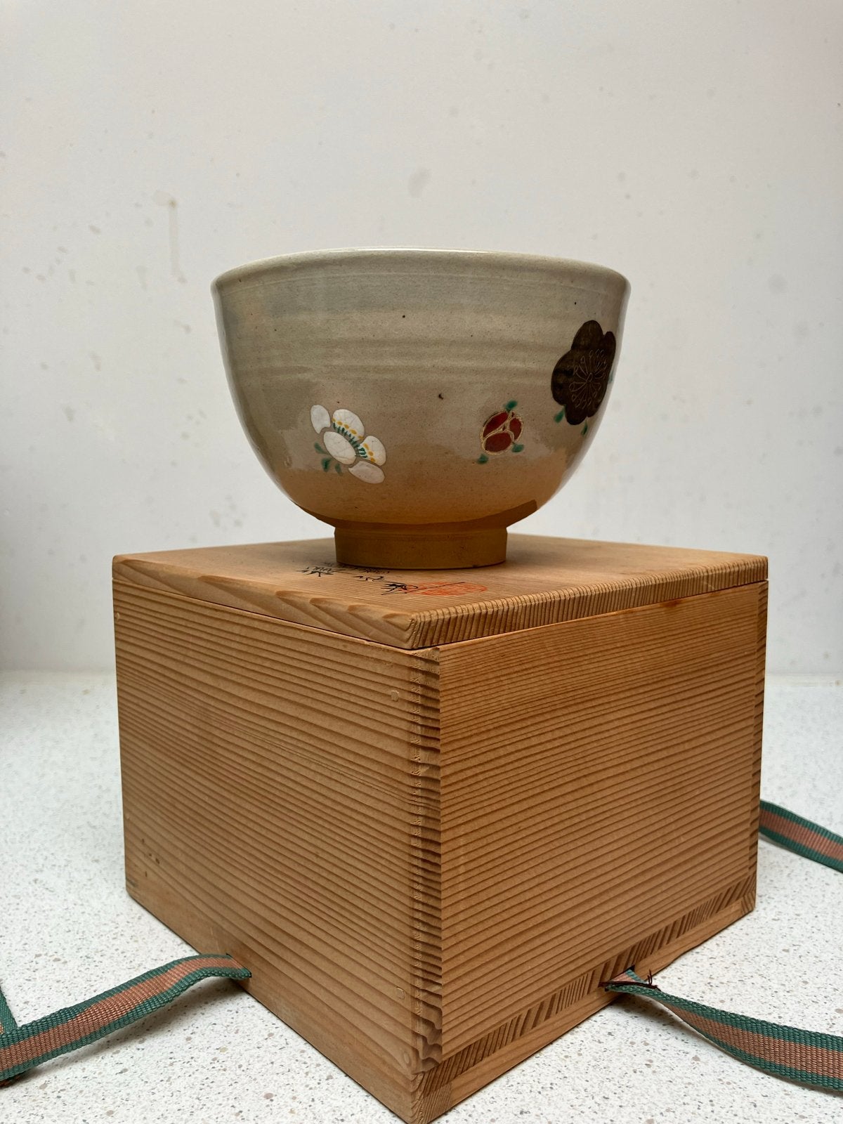 Vintage Japanse Chawan in originele houten doos, Antiek en Kunst, Ophalen of Verzenden