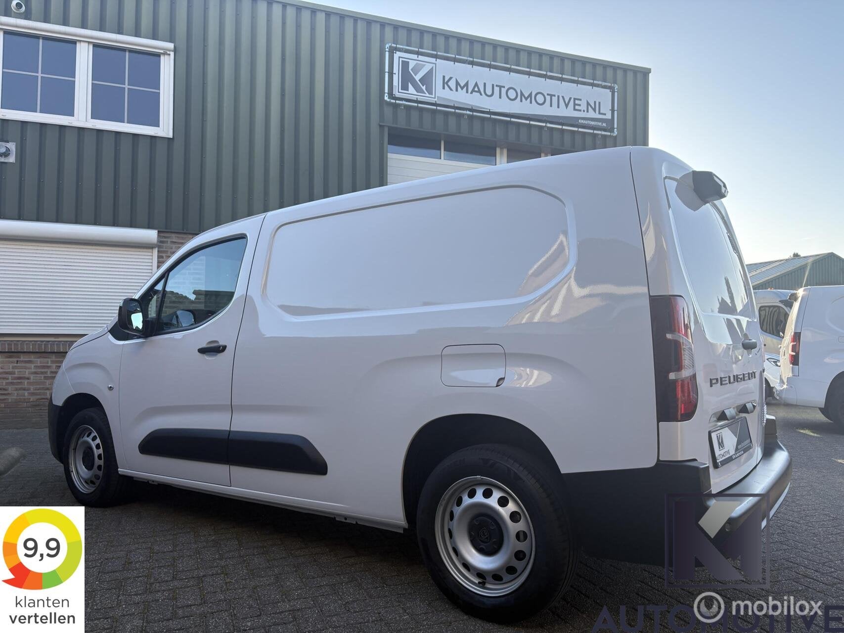 Peugeot Partner 1.5 BlueHDi 130pk L2 Automaat|Carplay|Camera, Auto's, Automaat, Stof, 4 cilinders, Wit