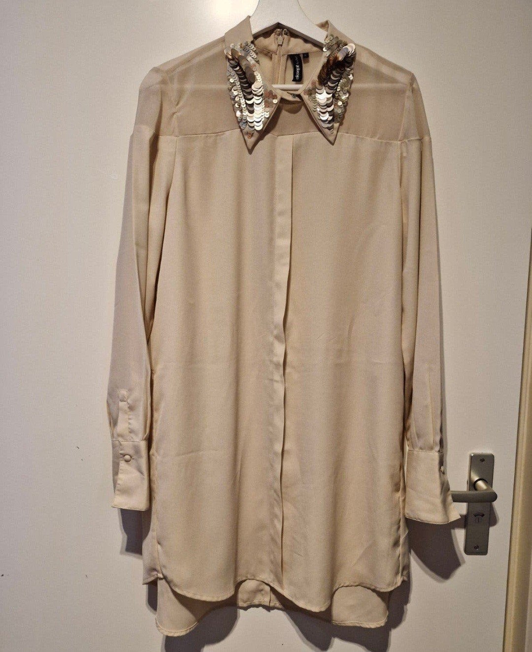 Elegante blousejurk met paillettenkraag - Eksept by Shoeby, Ophalen, Beige, Maat 42/44 (L), Nieuw