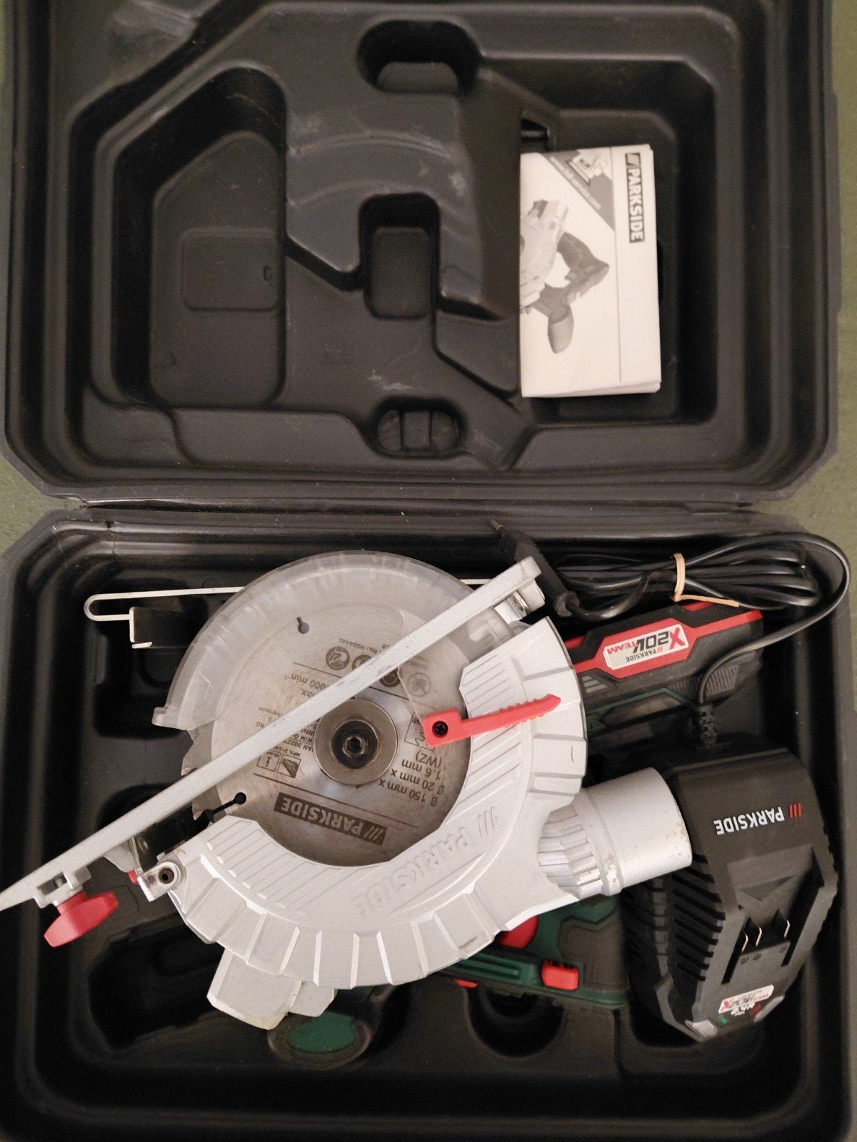 Parkside Accu Cirkelzaag PHKSA 20-Li A2 - Zo goed als nieuw, Cirkelzaag, 600 tot 1200 watt, Ophalen of Verzenden, 30 tot 70 mm