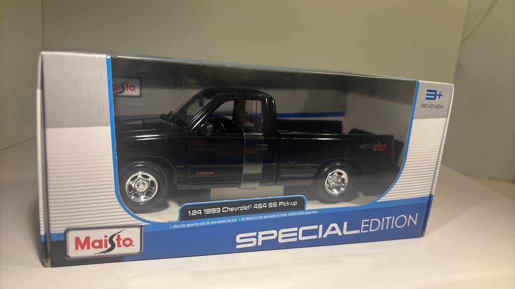 Chevrolet 454 ss pick up maisto 1.24, Maisto, Ophalen of Verzenden, A, A