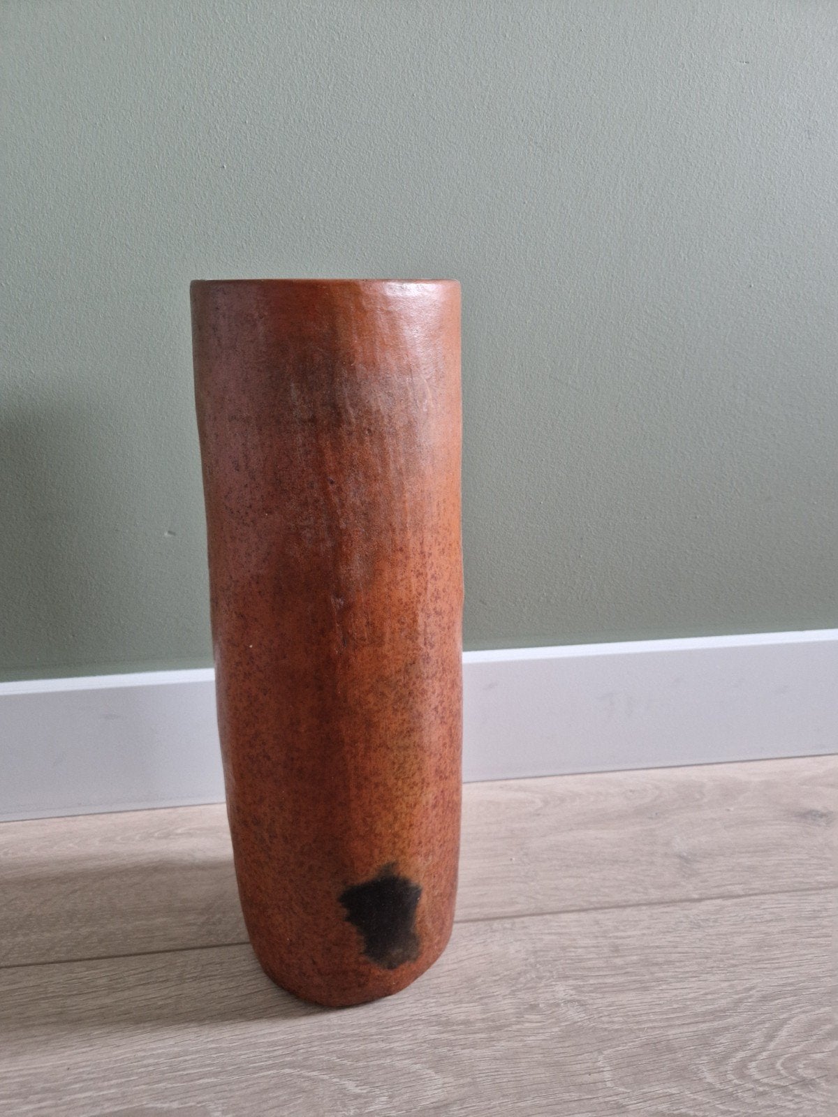 Grote bruine vaas - Decoratieve vaas, Antiek en Kunst, Antiek | Vazen, Ophalen of Verzenden