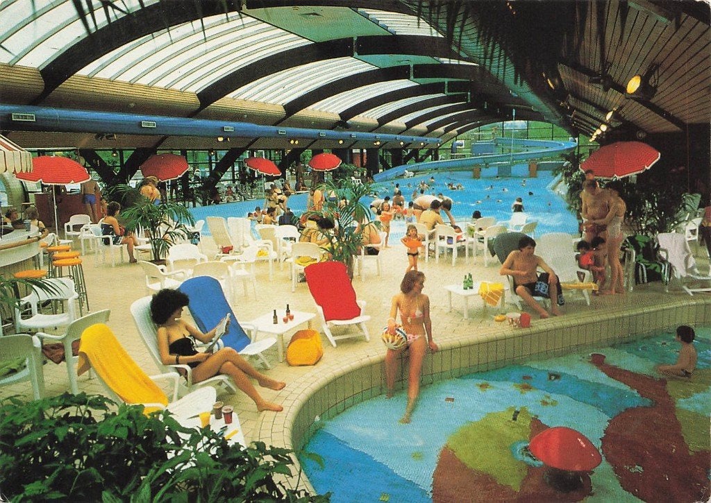 Sporthuis Centrum Bungalowpark Het Meerdal, America, Ophalen of Verzenden, 1980 tot heden, Gelopen, Limburg