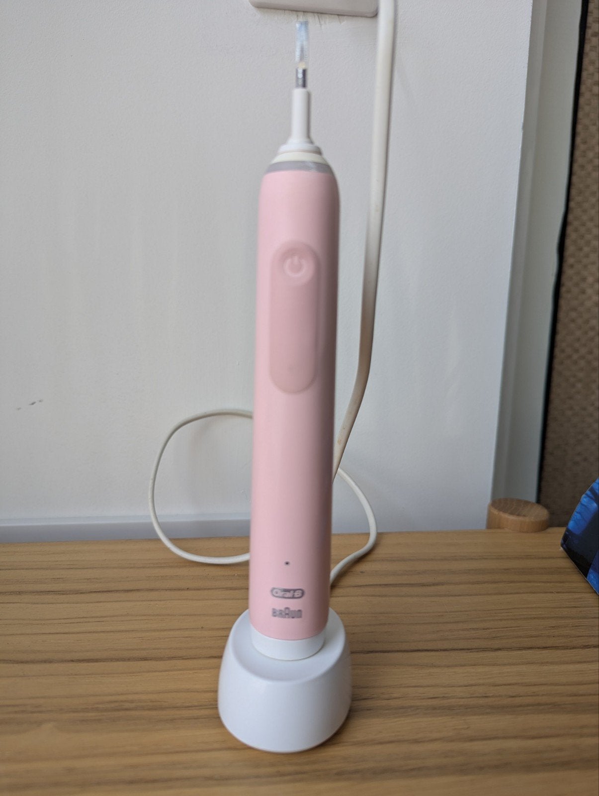 Oplaadbare tandenborstel met oplader, Ophalen, Zo goed als nieuw, Tandenborstel