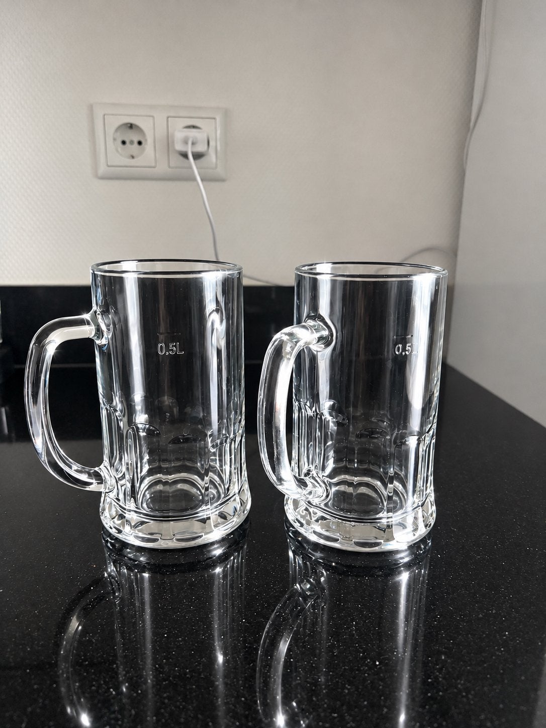 Bierpullen 0.5L - Scandinavisch & Oktoberfest Stijl, Ophalen, Zo goed als nieuw, Glas