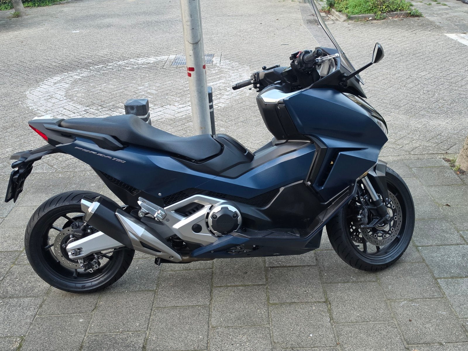 Honda  forza, Particulier, Scooter