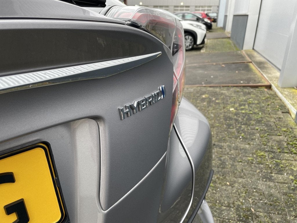 Toyota C-HR 1.8 Hybrid Style Bitone, All season, Vol Leder i, Auto's, 4 cilinders, 122 pk, 26 km/l, Hybride Elektrisch/Benzine