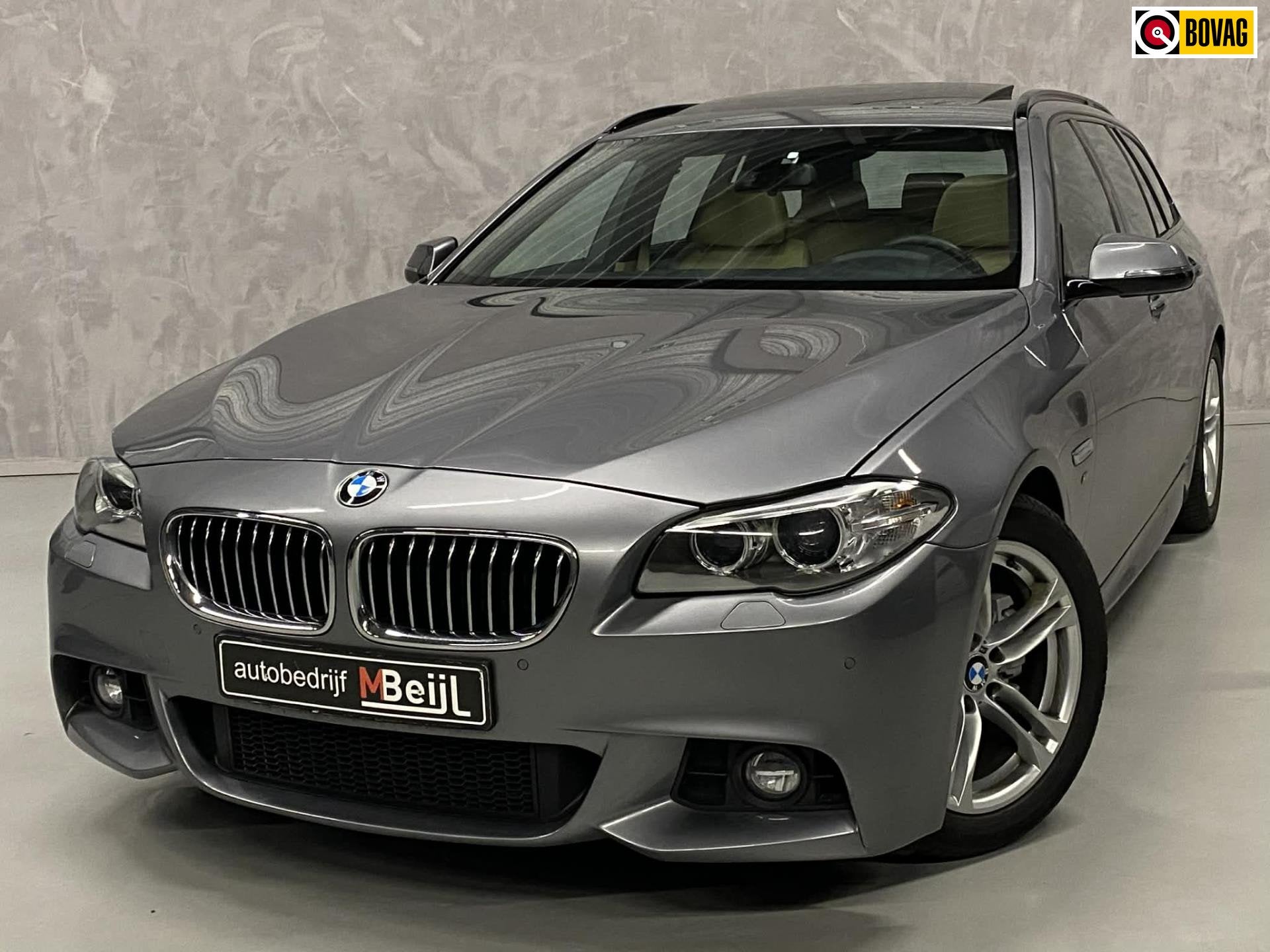 BMW 5-serie Touring 520i High Executive /M-Pakket /Pano /Rol, Automaat, Achterwielaandrijving, Gebruikt, 4 cilinders