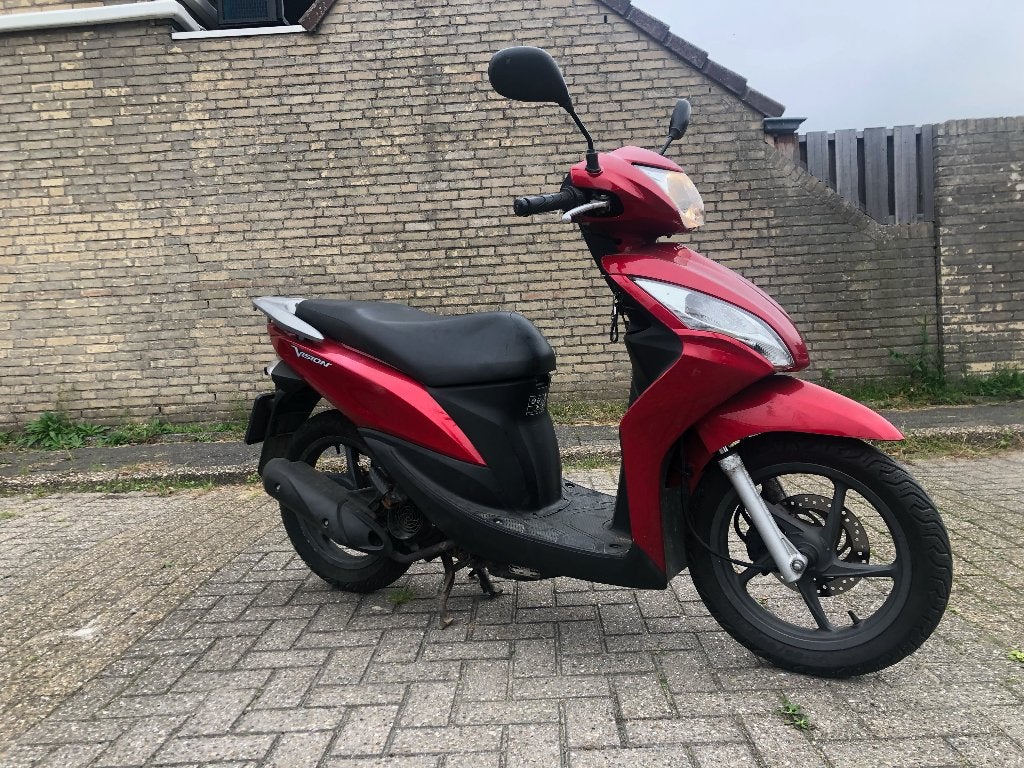 Honda Vision 110cc, Scooter, Gebruikt, Particulier, 11 kW of minder