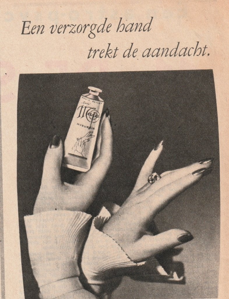 Retro reclame 1956 Myrurgia Maja gesoigneerde vrouw, Verzenden, Overige typen
