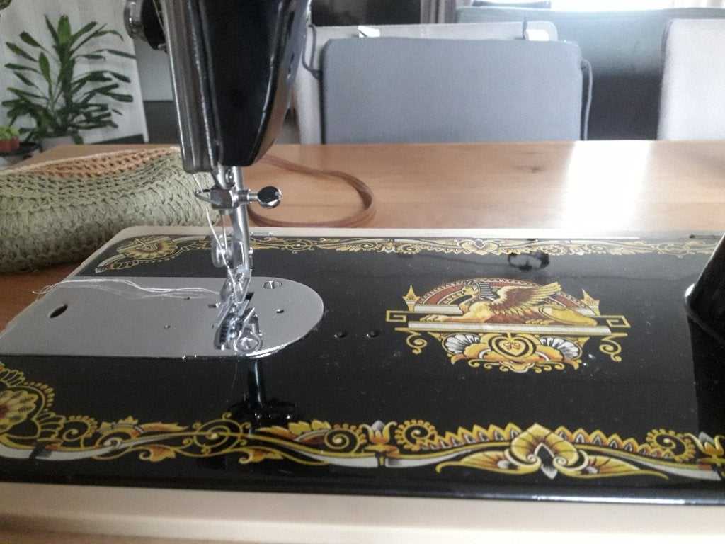 Naaimachine singer, Ophalen, Zo goed als nieuw, Naaimachine, Overige merken