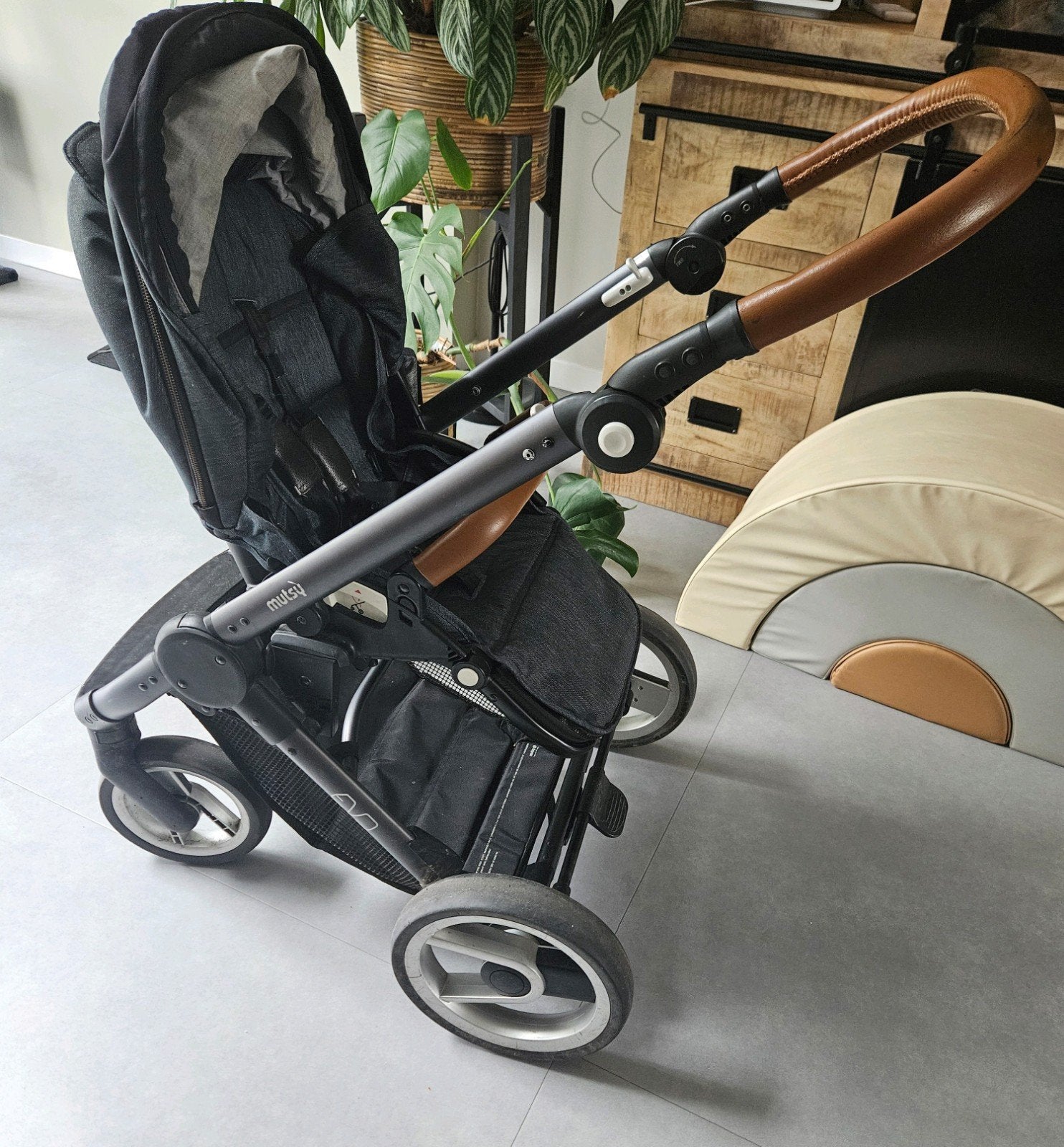 Mutsy evo  kinderwagen, Ophalen, Gebruikt, Regenhoes