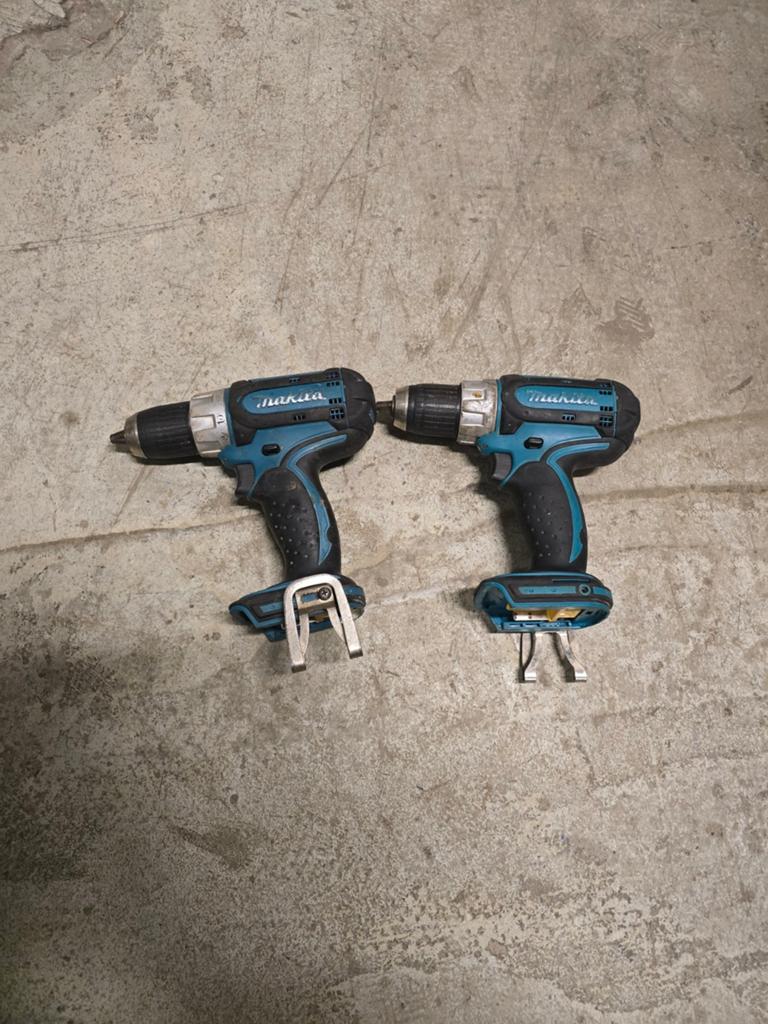 2x Makita BDF452 18v accu schroefboormachine body, Ophalen of Verzenden, Zo goed als nieuw, Boor- en Schroefmachine