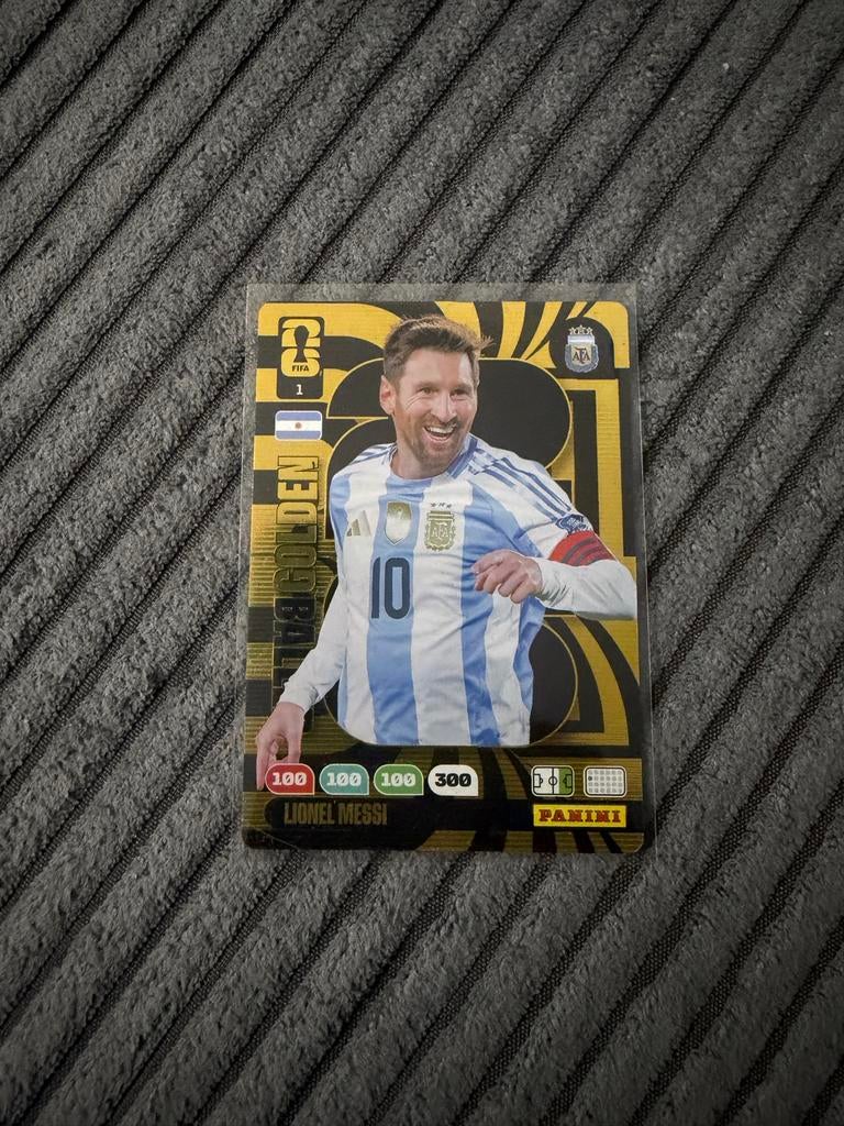 Panini FIFA 365 Golden Ball Lionel Messi kaart - Nieuw, Ophalen of Verzenden, Nieuw, Buitenlandse clubs, Spelerskaart