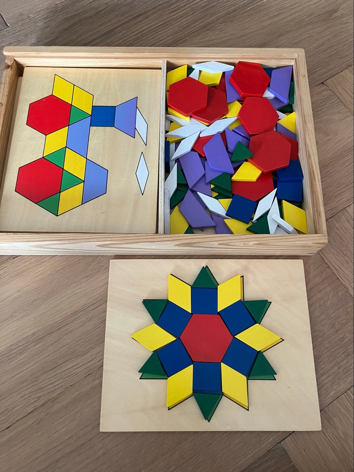 Houten montessori mozaïek met voorbeelden, Ophalen of Verzenden, Zo goed als nieuw, Knutselen