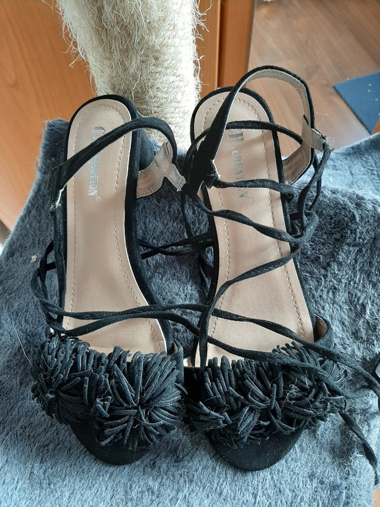 CH Creations zwarte sandalet 37, Kleding | Dames, Schoenen met lage hakken, Zwart, CH Creations, Ophalen of Verzenden