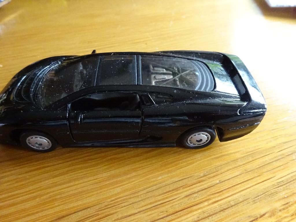 miniatuur autootje Jaguar XJ 220, Ophalen of Verzenden, Gebruikt