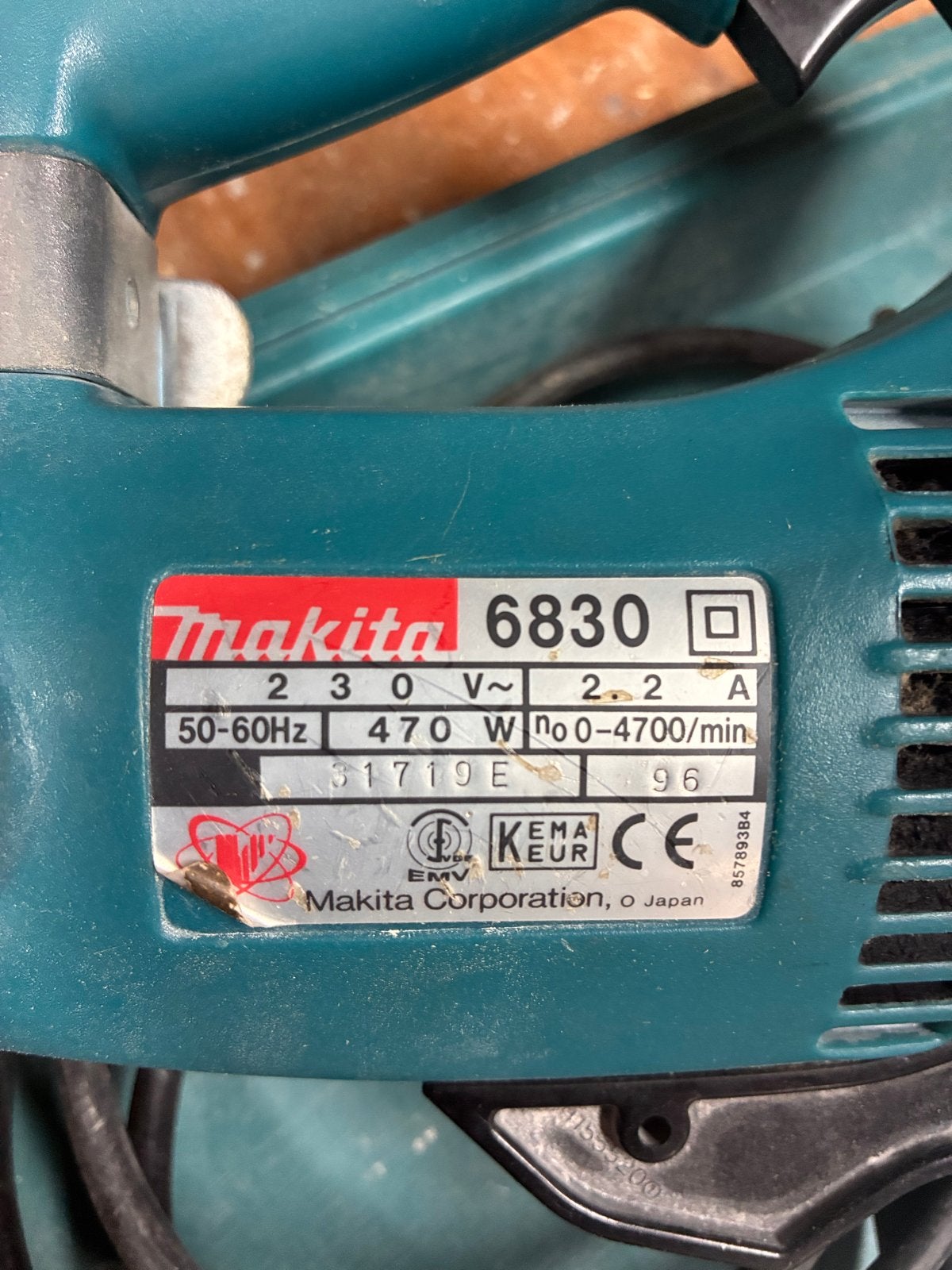 Makita 6830/6833 Schroefmachine met magazijnopzetstuk, Ophalen, Gebruikt, Variabele snelheid, Boor- en Schroefmachine