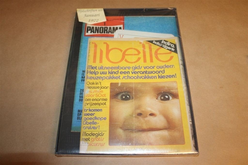 Geschenktip 1972 — Originele Tijdschriften uit Geboortejaar, Boeken, Ophalen of Verzenden, Gelezen