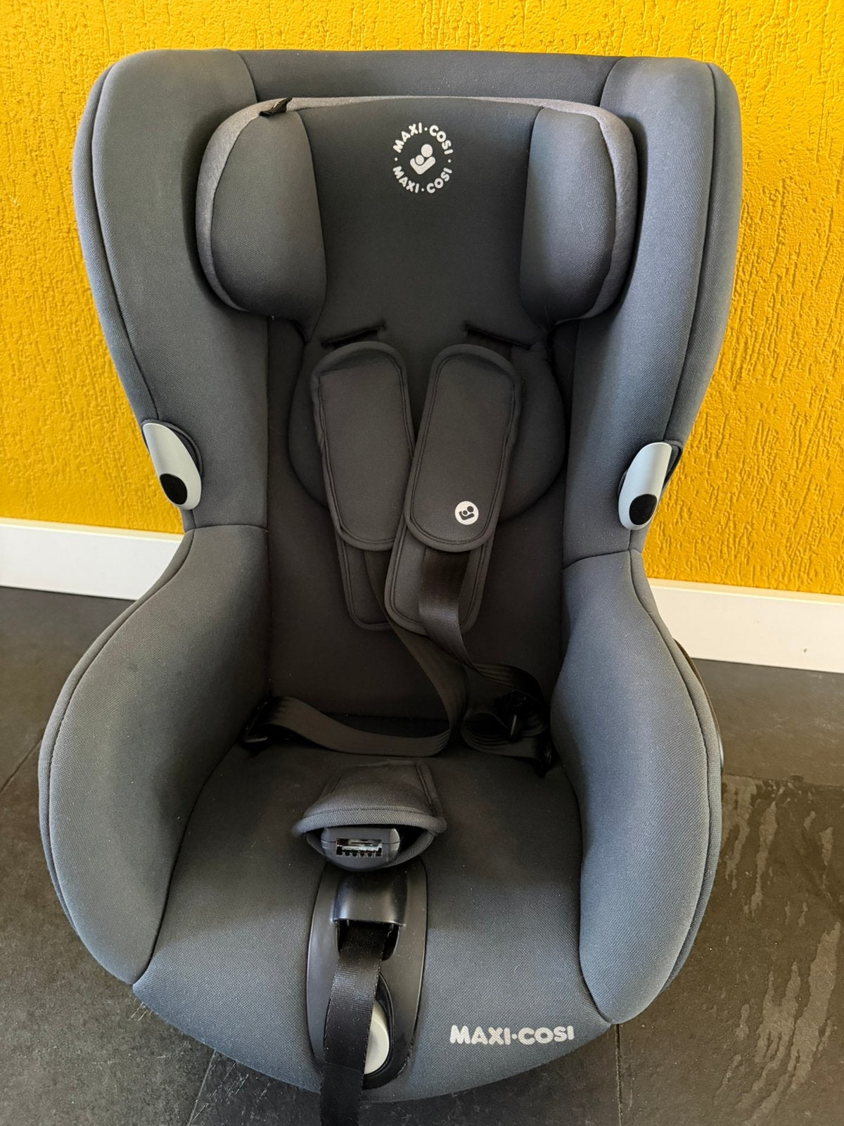 Autostoel Maxi-Cosi Axiss Authentic Black, Ophalen, Verstelbare rugleuning, 9 t/m 18 kg, Maxi-Cosi