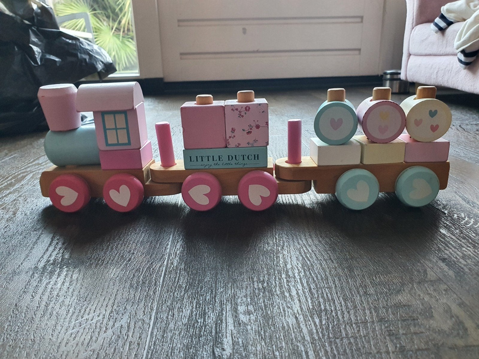 Little Dutch houten trein in pastelkleuren, Ophalen of Verzenden, Gebruikt, Duw- of Trekspeelgoed