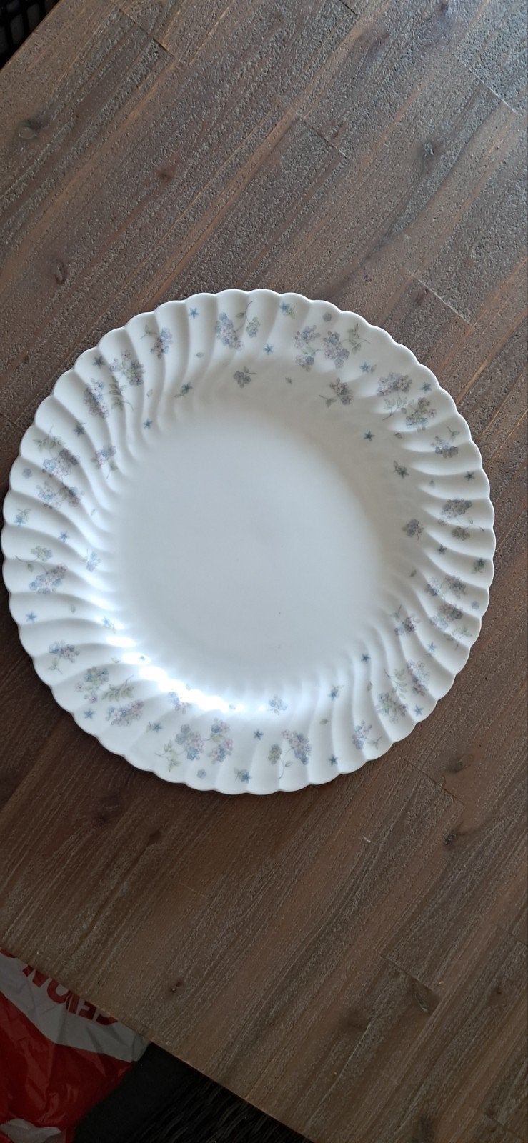 Wedgwood April Flowers servies - Compleet en elegant, Ophalen