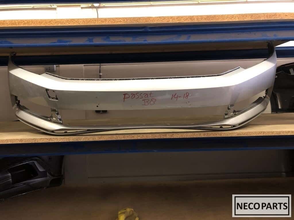 Passat b8 bumper voorbumper origineel, Ophalen, Gebruikt, -, Volkswagen