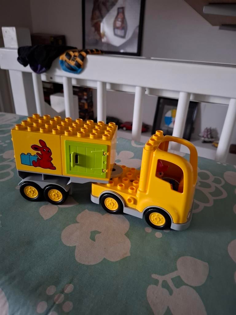 Lego Duplo Vrachtwagen met figuur en blokken, Kinderen en Baby's, Speelgoed | Duplo en Lego, Inclusief minifiguren, Gebruikt, Ophalen of Verzenden