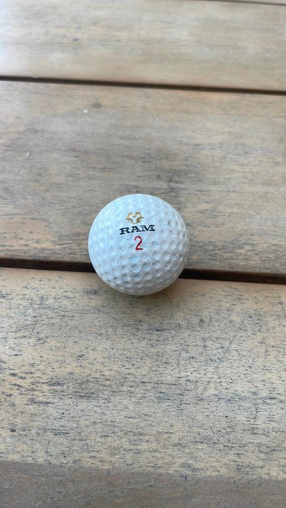 Ram golfbal, Ophalen, Zo goed als nieuw, Bal(len)