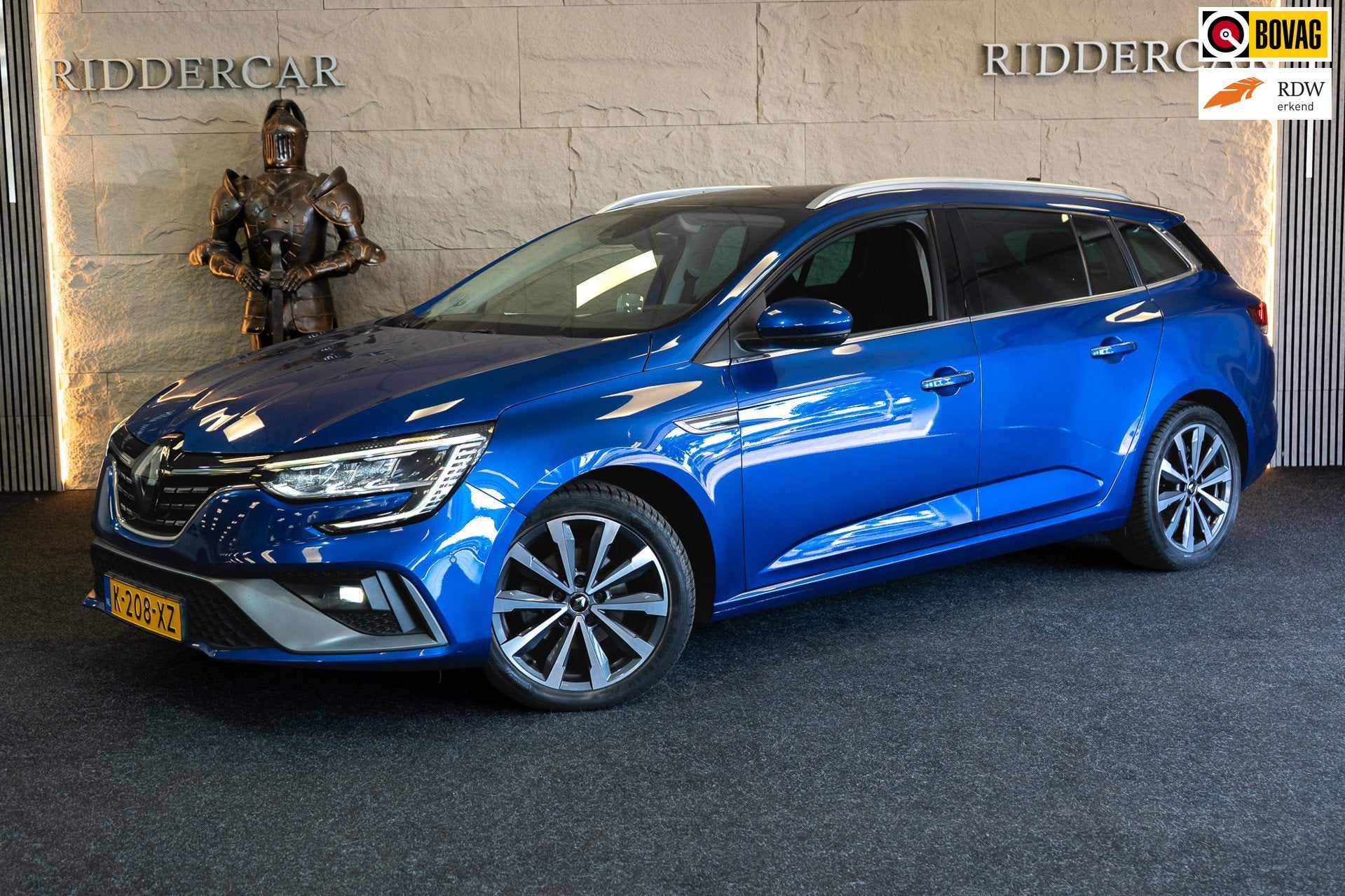 Renault Mégane Estate 1.3 TCe R.S. Line|GARANTIE|PANO|TREKH, Auto's, Renault, Voorwielaandrijving, Gebruikt, Euro 6, 4 cilinders