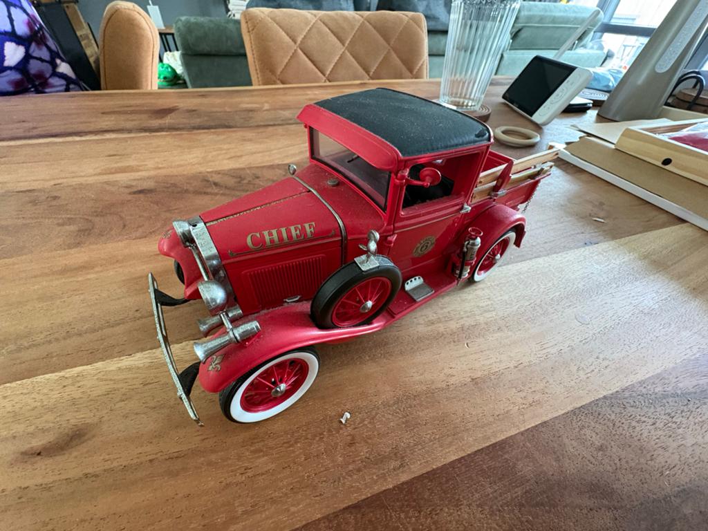 Motor City Classics 1931 Ford Model A "Chief" 1/18 schaal, Ophalen of Verzenden, Overige merken