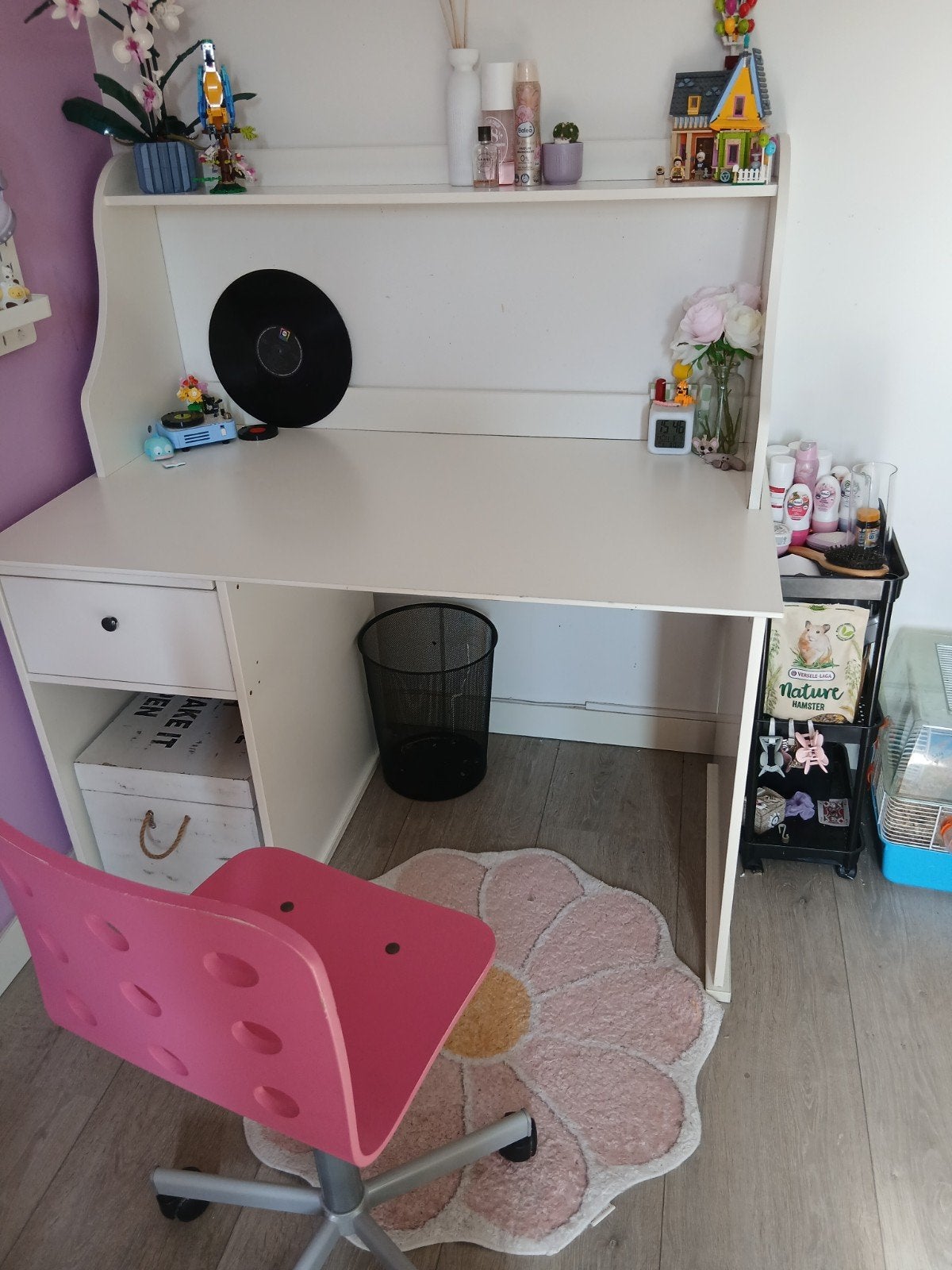 Wit bureau met opbergruimte, lade, IKEA stoel en vloerkleed, Ophalen, Met lades, Gebruikt, Schoolbureau
