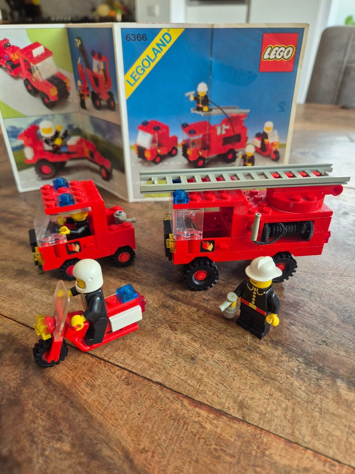 LEGO 6366 Brandweerwagen met motor, Lego, Ophalen of Verzenden, Inclusief instructies, Complete set