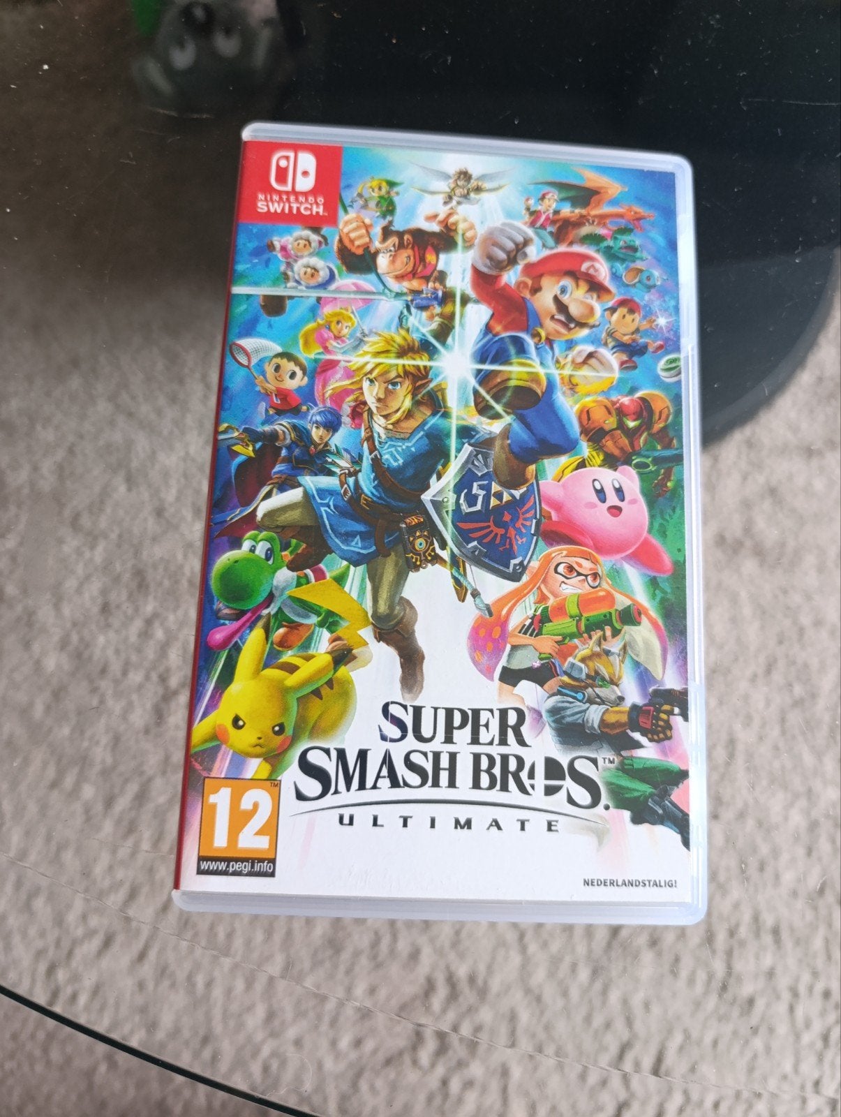 Super Smash Bros. Ultimate - Nintendo Switch, Spelcomputers en Games, Vechten, Ophalen of Verzenden, Zo goed als nieuw, Eén computer
