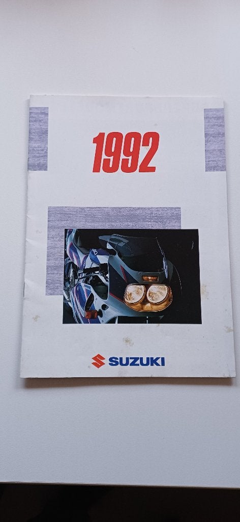 Suzuki Jaarfolder 1992, Ophalen of Verzenden, Suzuki