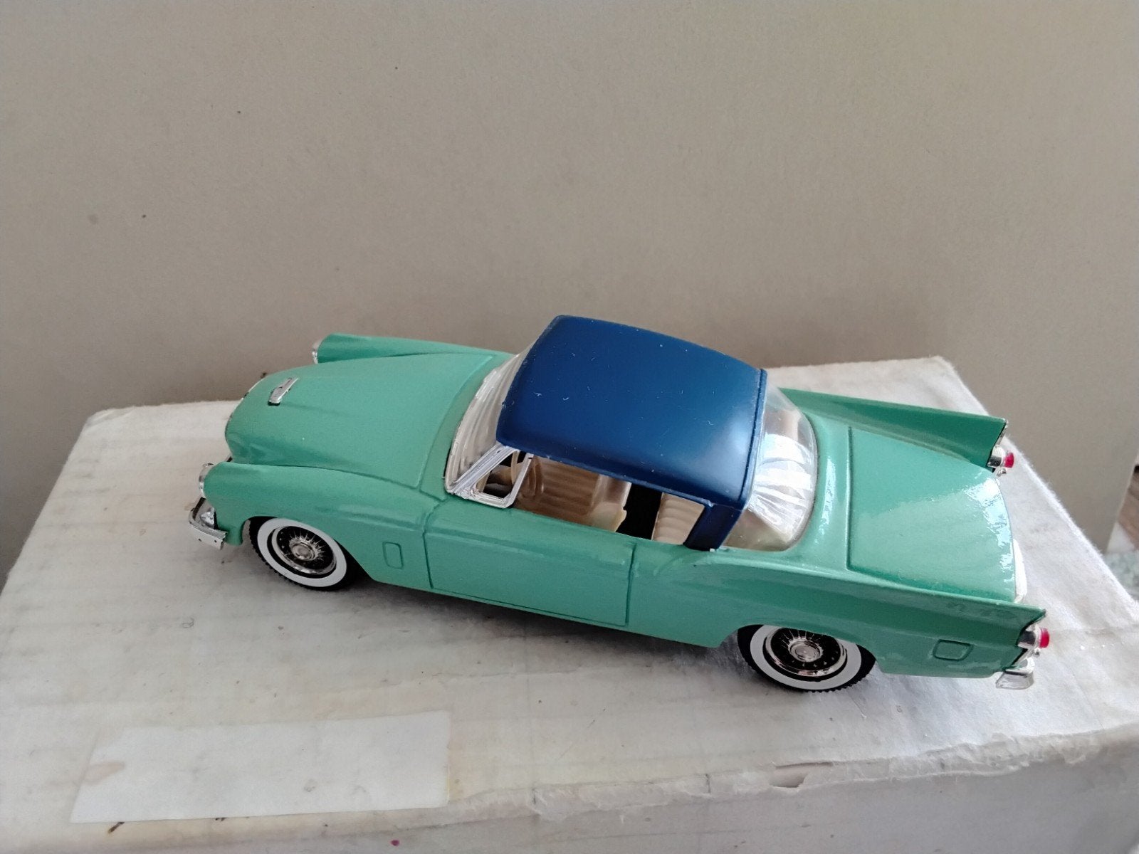SOLIDO       STUDEBAKER  1957  SILVER HAWK, Verzenden, Auto, Solido