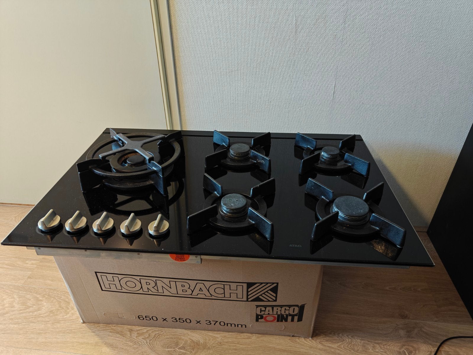 ATAG Kookplaat Gas 5-pits Zwart Glas, Ophalen, Minder dan 85 cm, 60 cm of meer, Zo goed als nieuw