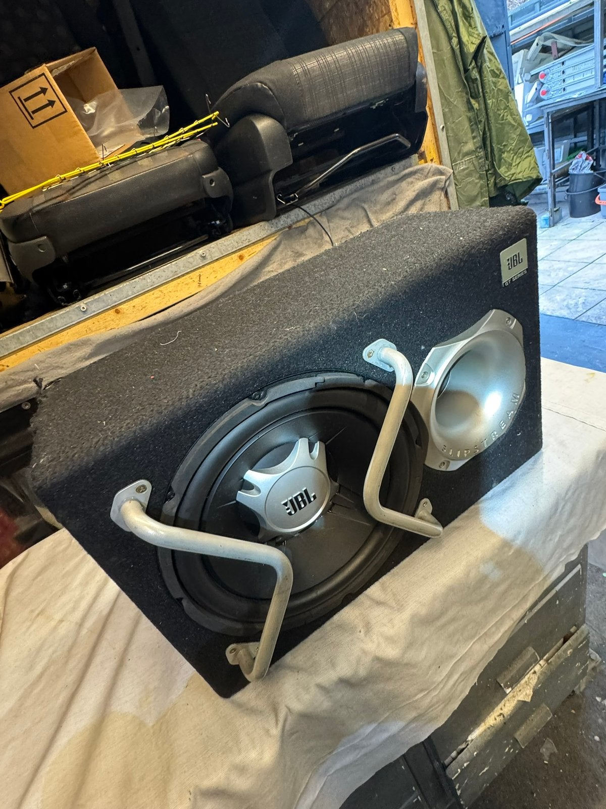Jbl subwoofer in goede staat, Auto diversen, Ophalen of Verzenden, Gebruikt