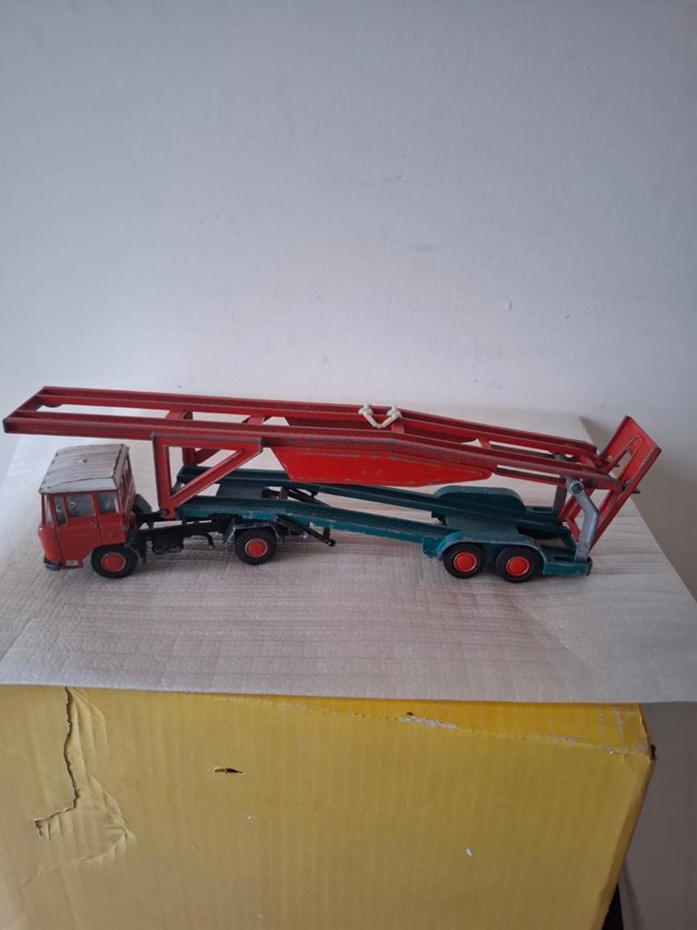 Lion Car Autotransporter zie de foto's, Ophalen of Verzenden, Gebruikt, Bus of Vrachtwagen, Lion Toys