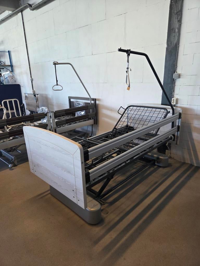 Zorgbed / verpleegbed / hoog laag bed NIEUW en/of gebruikt, Ophalen, Nieuw