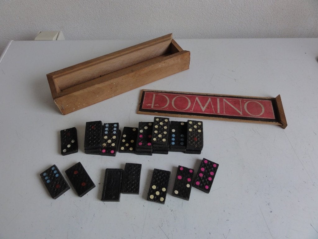 Domino in houten doosje, antiek, Ophalen of Verzenden